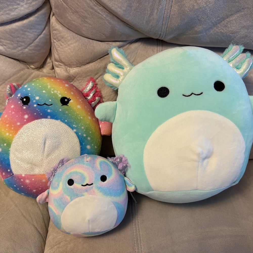 3 Squishmallows